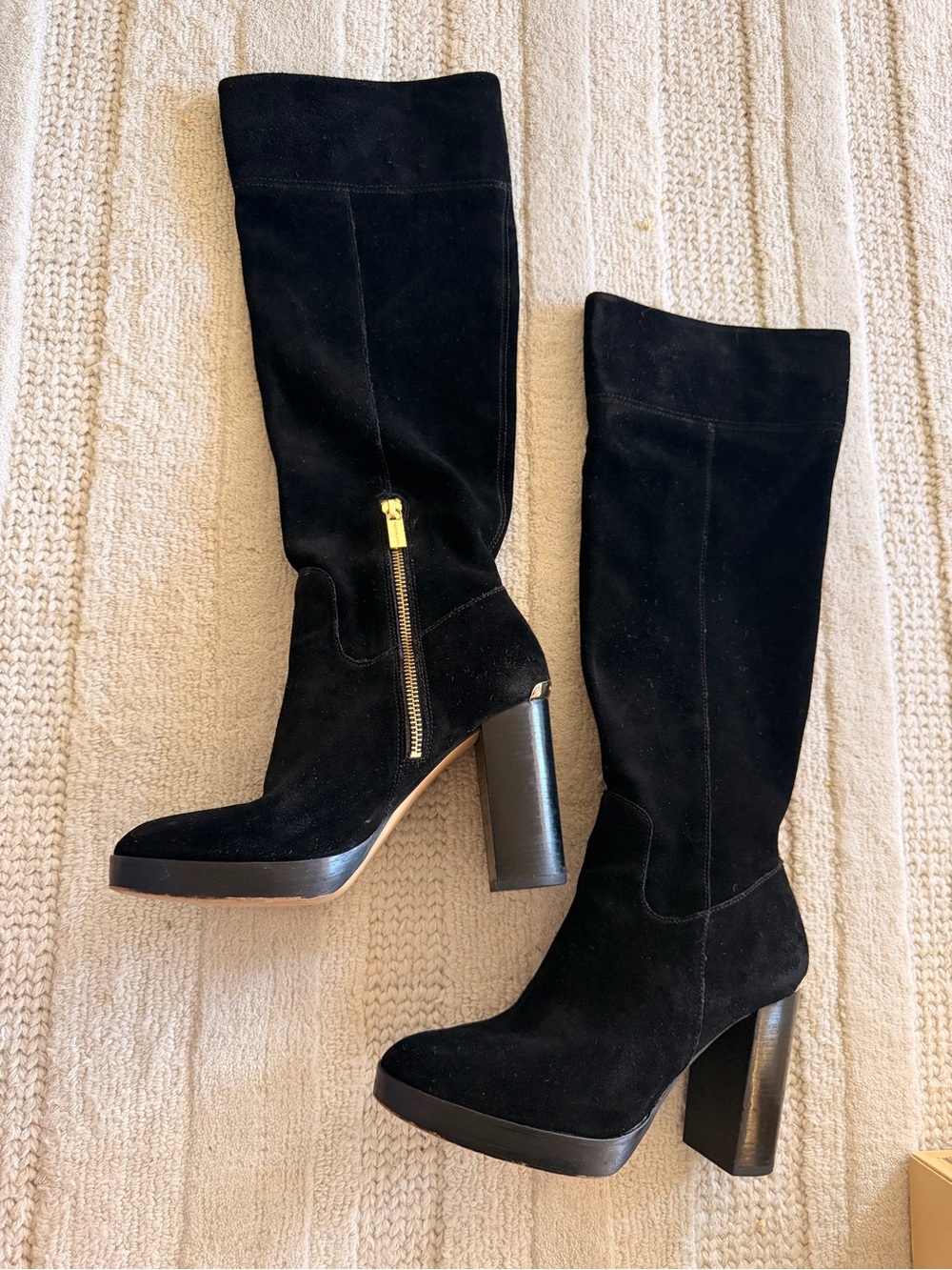 Michael Kors regina platform boot 7M